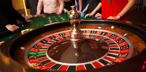 Celebrity Roulette .
